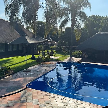 Sunset Guesthouse And Venue Cullinan Meule Экстерьер фото