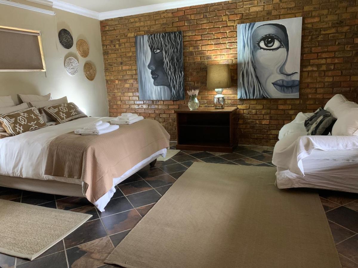 Sunset Guesthouse And Venue Cullinan Meule Экстерьер фото